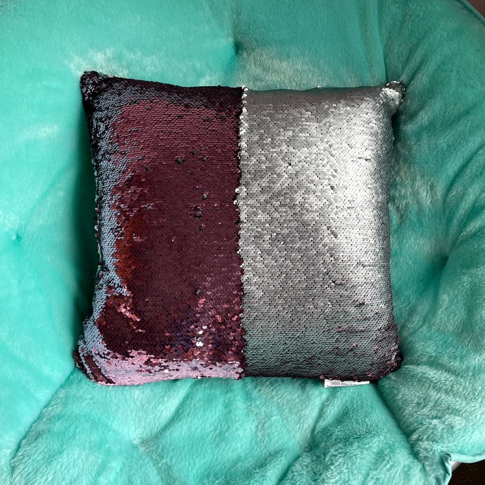 Reversible Sequin pillow